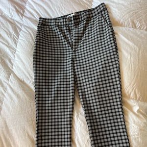 Hollister Jeggings size Medium Ultra High-rise. Worn once